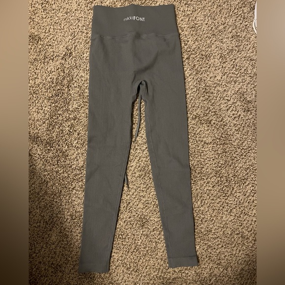 nikkiFONT Drawstring Ribbed Leggings - Picture 2 of 2